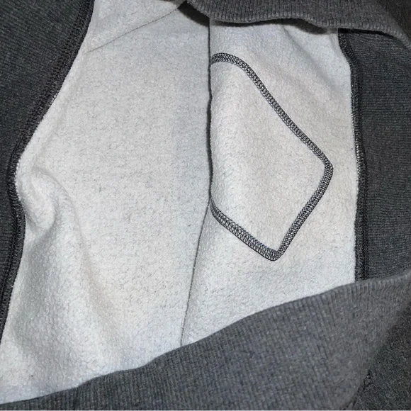 Under Armour Cold Gear Charcoal Gray Fitted Long Sleeve Fleece Hoodie Size L - Picture 5 of 7